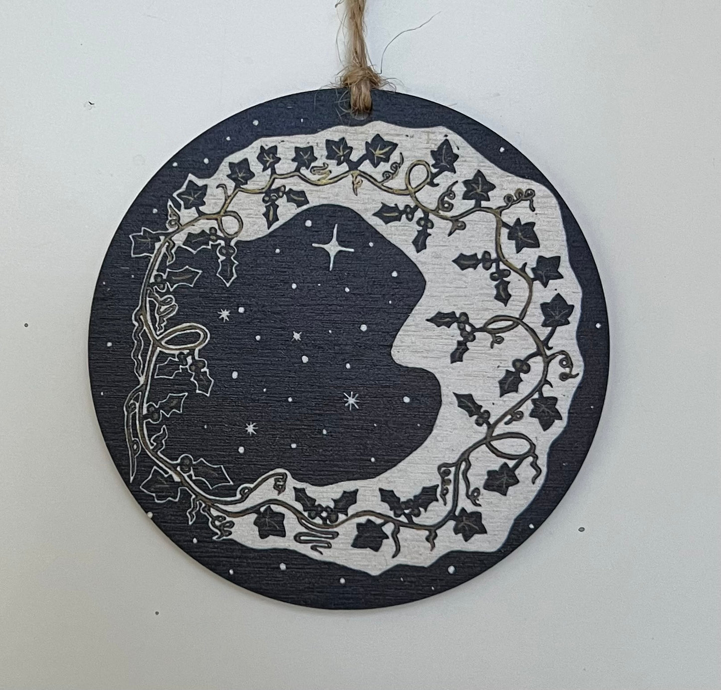 Winter Wreath & Moonlight Wood Decoration